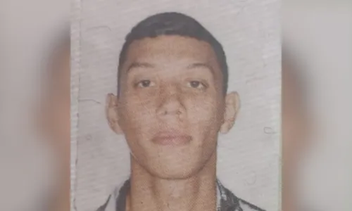 
				
					Jovem de 23 anos é morto a tiros durante briga política em Prado
				
				