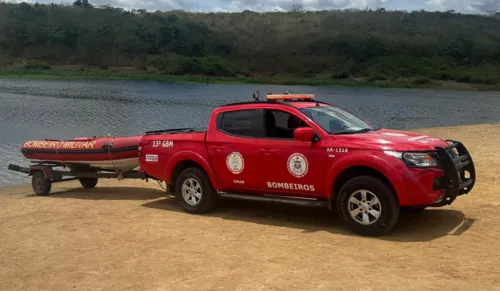 
				
					Jovem desaparece após mergulho no Rio Jacuípe
				
				