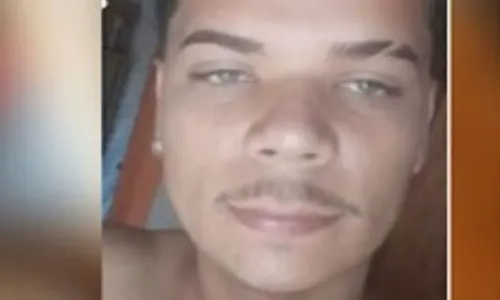 
				
					Jovem é assassinado dentro de bar na Bahia
				
				