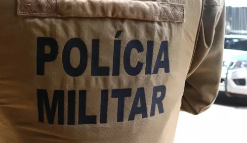 
				
					Suspeito de tráfico é preso pela Polícia Militar em Eunápolis
				
				