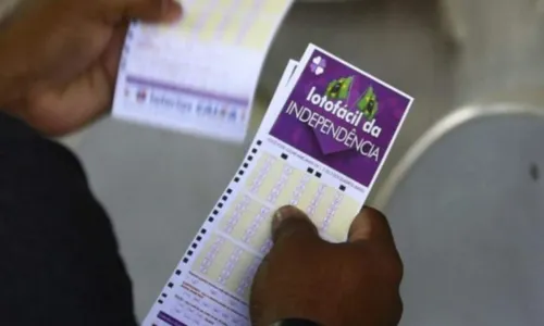 
				
					Lotofácil da Independência: 3 apostas da Bahia ganham R$ 2,3 milhões
				
				