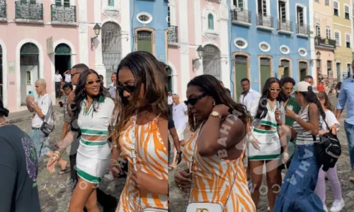 
				
					Ludmilla turista pelas ruas de Salvador na véspera do 'Numanice'
				
				