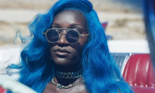 
				
					Luedji Luna lança single em inglês com cantora do Senegal; veja letra
				
				