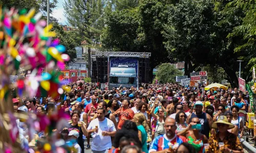 
				
					MUDEIdeNOME tocará na Volta do Dique 2024; confira detalhes
				
				