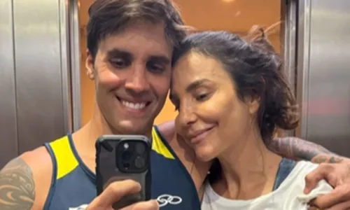 
				
					Marido de Ivete Sangalo posta momento raro com cantora: 'Juntos'
				
				