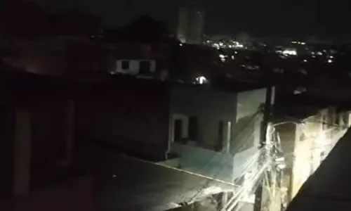
				
					Tiroteios em Tancredo Neves assustam moradores pela 3ª noite seguida
				
				