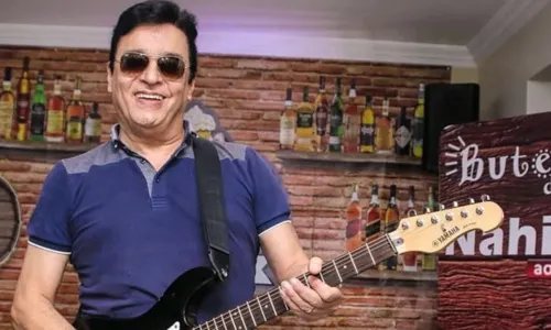 
				
					Morre cantor Nahim aos 71 anos; caso é registrado como morte suspeita
				
				