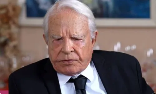 
				
					Herança de Cid Moreira: quem ficará com a fortuna de R$ 40 milhões?
				
				