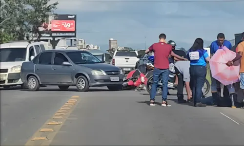 
				
					Motociclista fica ferida após acidente com carro em Itabuna
				
				