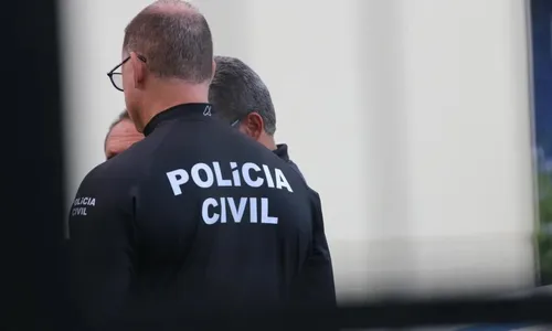 
				
					Influenciadora digital é sequestrada na porta de casa em Salvador
				
				