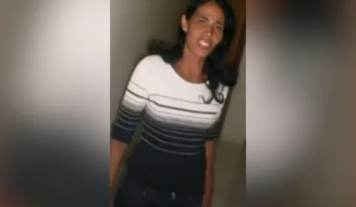 
				
					Mulher é morta a facadas enquanto realizava caminhada na Bahia
				
				