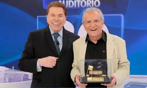 
				
					'Não quer visitas', diz Carlos Alberto de Nóbrega sobre Silvio Santos
				
				