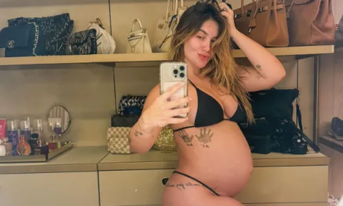 
				
					Virginia Fonseca exibe barriga chapada menos de um mês após dar à luz
				
				