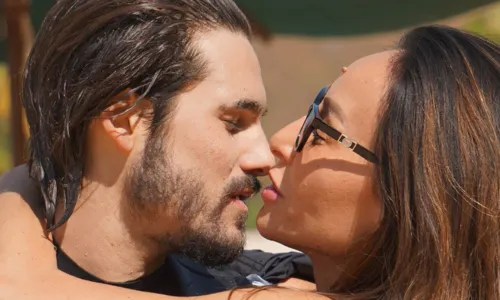 
				
					Nicolas Prattes revela se pretende casar com Sabrina Sato
				
				