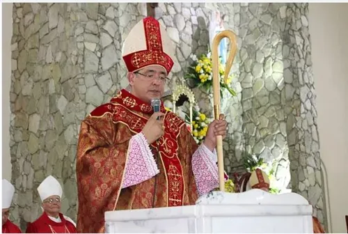 
				
					Nomeado pelo Papa, novo bispo de Juazeiro será empossado em agosto
				
				