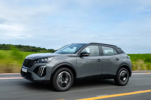 
				
					Novo Peugeot 2008 traz design moderno e com atitude
				
				