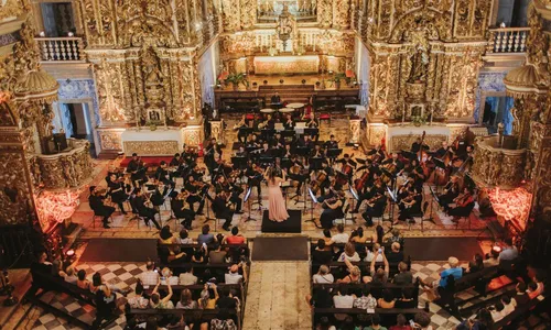 
				
					Zeca Pagodinho e OSBA animam fim de semana em Salvador; confira
				
				