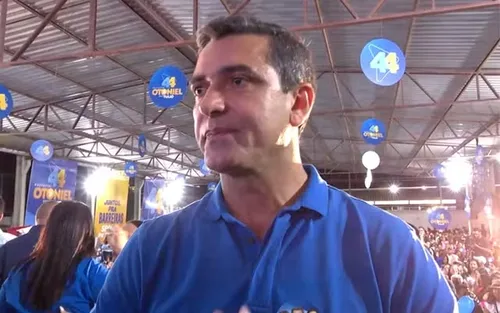 
				
					Otoniel Teixeira é eleito prefeito de Barreiras
				
				