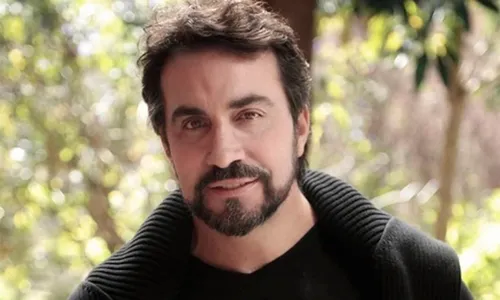 
					Padre Fábio de Melo revela ter vida sexual: 'Afetos'
				
				