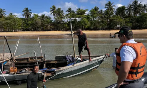 
				
					Pescador de 75 anos é resgatado de embarcação à deriva em Trancoso
				
				