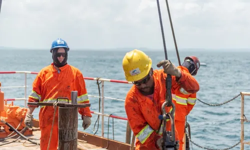 
				
					Ponte Salvador-Itaparica: 2ª balsa entra em operação para sondagem
				
				