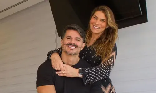 
				
					'BBB 25': Priscila Fantin e marido negociam entrada no reality show
				
				