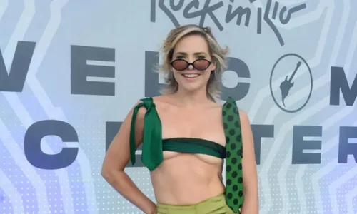 
				
					Rock in Rio: Letícia Colin choca e tem pior look da última noite
				
				