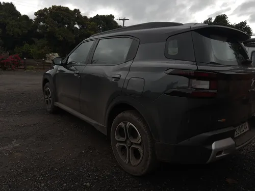 
				
					Rodamos 1.400 km na estrada com a versão Shine do C3 Aircross
				
				