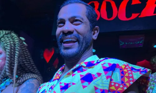 
				
					Samuel de Assis diz ser víciado 'em sexo' e relata surubas
				
				