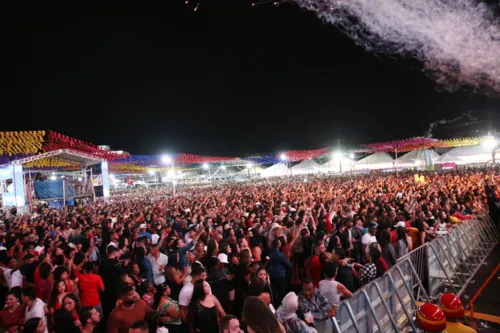 
				
					Santo Antônio de Jesus: festa de São João tem Léo Santana e mais
				
				