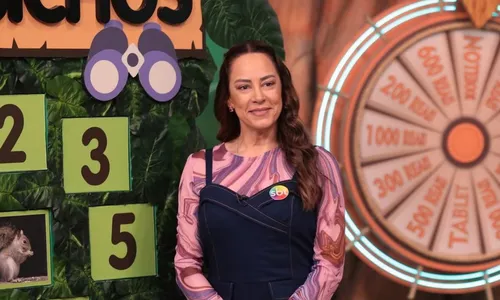 
				
					Silvia Abravanel se emociona em gravação após morte de Silvio Santos
				
				