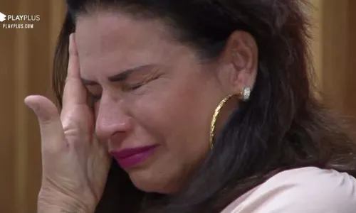 
				
					Solange Gomes é detonada na web após criticar Juliana Marins e pais
				
				