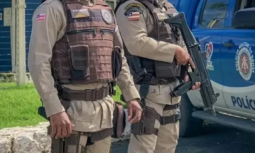 
				
					Justiça manda soltar PM suspeito de atirar em jovem no Carnaval da BA
				
				