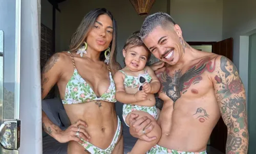 
				
					Tays Reis sobre rotina sexual com Biel: 'Se dependesse dele, todo dia'
				
				