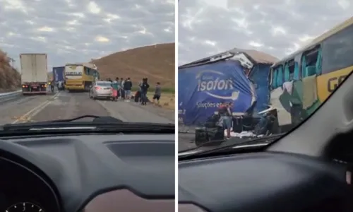 
				
					Três pessoas morrem após colisão entre ônibus e carreta na BR-116
				
				