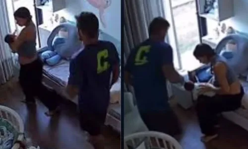 
				
					VÍDEO: Influenciadora salva filho de engasgo com manobra de Heimlich
				
				