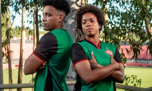 
				
					Vitória lança novo uniforme para a temporada 2024; veja fotos
				
				