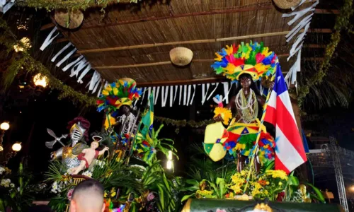 
				
					Volta dos Caboclos marca fim da celebração do 2 de Julho na Bahia
				
				