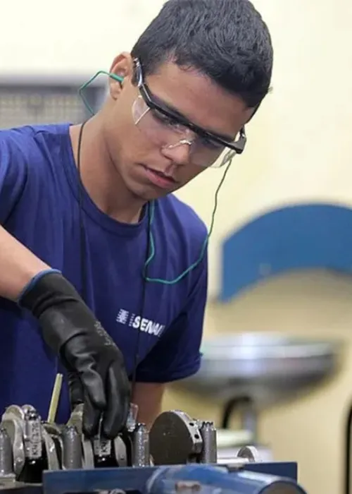 
				
					Bahia tem 419 vagas gratuitas para cursos de aprendizagem industrial
				
				