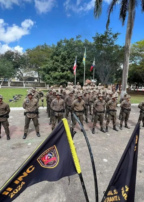 
				
					Bolsa com mais de R$ 10 mil é recuperada pela polícia na Bahia
				
				