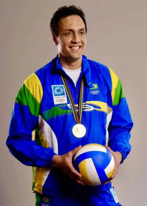 
				
					Pampa: 'Geração de ouro' do vôlei perde seu primeiro medalhista
				
				