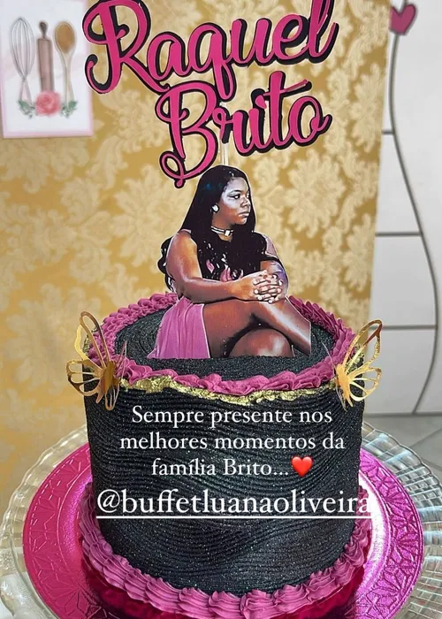 
				
					Raquel Brito e mãe celebram aniversário juntas em Salvador após susto
				
				