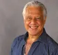 
                  Antônio Fagundes barra 'atrasados' em teatro e é processado por juíza