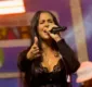 
                  Cantora faz show no São João após um mês de nascimento da filha