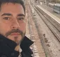 
                  Evaristo Costa surpreende e anuncia produção de conteúdo adulto; VÍDEO