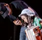 
                  Menina de 6 anos toca sanfona em show de João Gomes na Bahia
