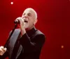 Billy Joel é diagnosticado com hidrocefalia e cancela shows; entenda