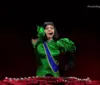 Lady Gaga surge com look em homenagem ao Brasil: 'Presidenta'