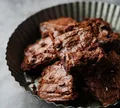 Faça um Brownie de Chocolate com 5 ingredientes em 35 minutos