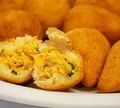 Aprenda a fazer receita fit de coxinha na air fryer; rápida e fácil